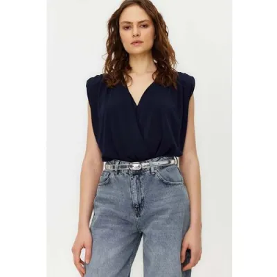 Trendyol Body Femme Bleu Marine À Double Boutonnage Et Col À Boutons-Pression Flexibles